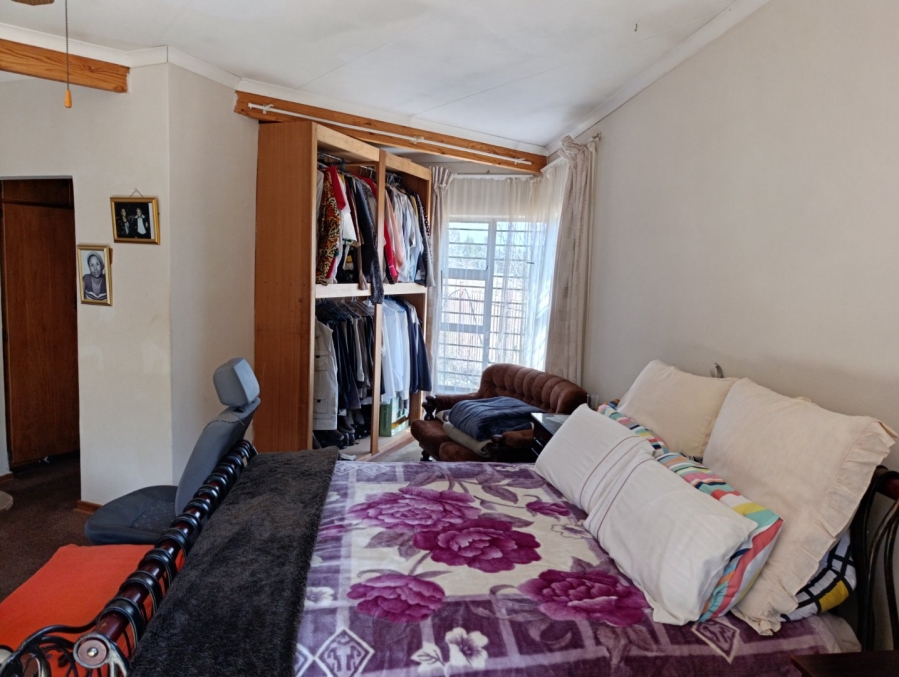 5 Bedroom Property for Sale in Spitskop SH Free State